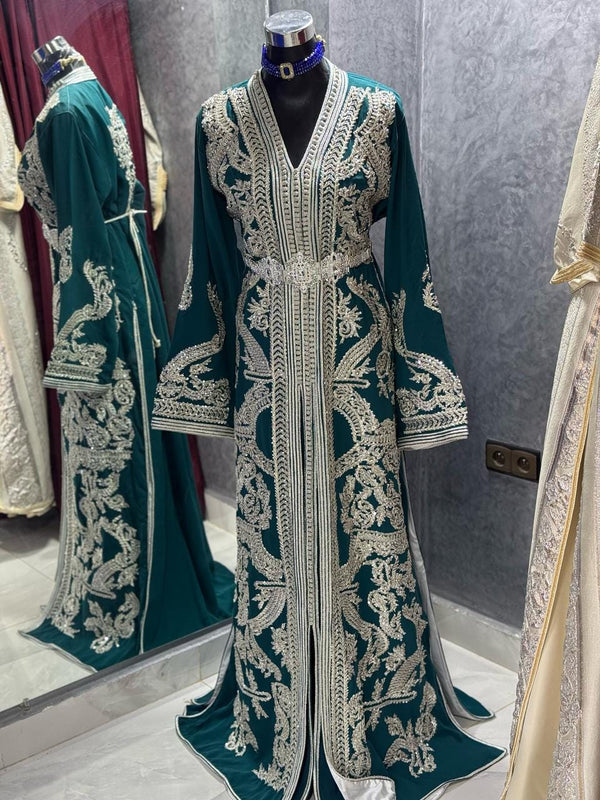 Elegant Moroccan Caftan Dress, White kaftan for Women, Bridal Dress, Handmade Embroidered Dress Henna, Wedding Dress - Nikah Dress Takchita