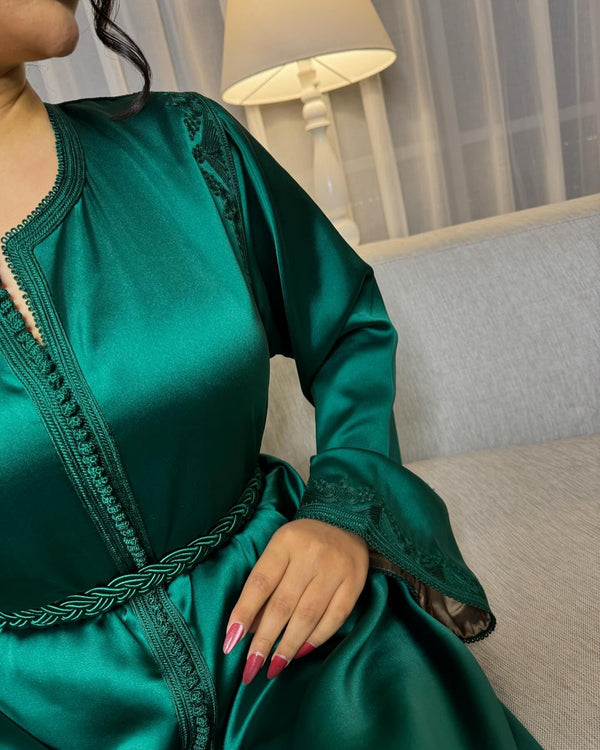 Elegant Moroccan Caftan Wedding Dress – Personalised Luxury Takchita, Handcrafted Caftan with Embroidery - made to order Nikah Dress - Gift