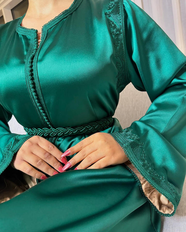 Elegant Moroccan Caftan Wedding Dress – Personalised Luxury Takchita, Handcrafted Caftan with Embroidery - made to order Nikah Dress - Gift