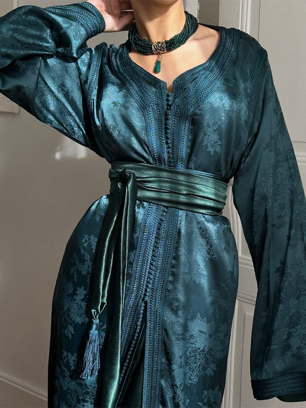 Royal Emerald Moroccan Kaftan – Handmade Satin Jacquard Wedding Dress